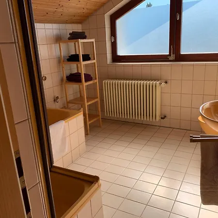 Kaeppeler Apartment *